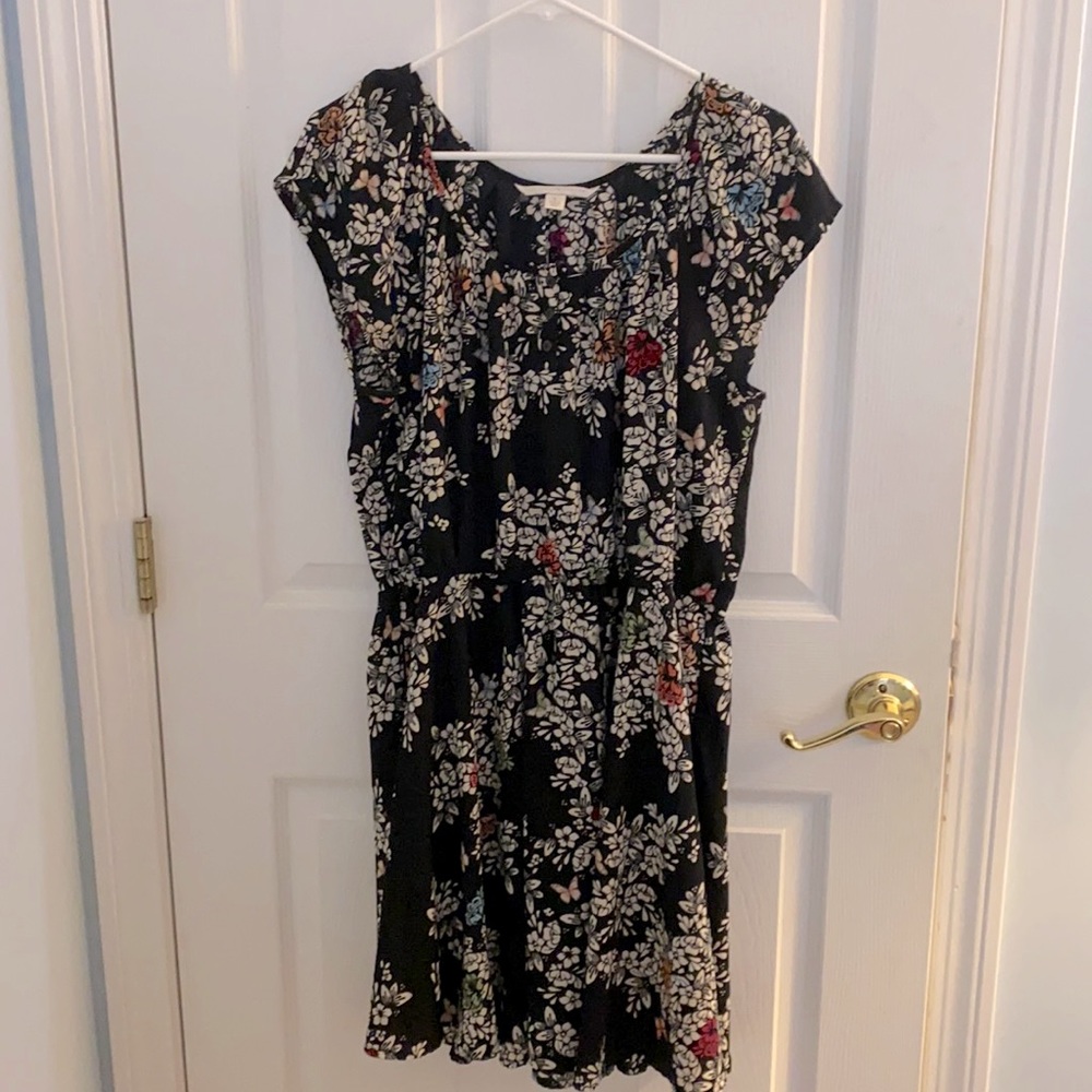 LC Lauren Conrad Butterfly & Flowers Dress Size XL